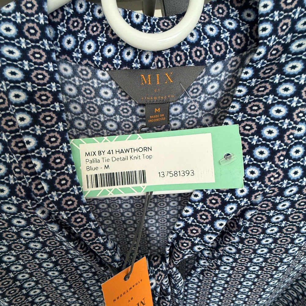Mix by 41 Hawthorn Palila Tie Detail Sleeveless Knit Top Blue Print Size M NWT - Picture 7 of 10